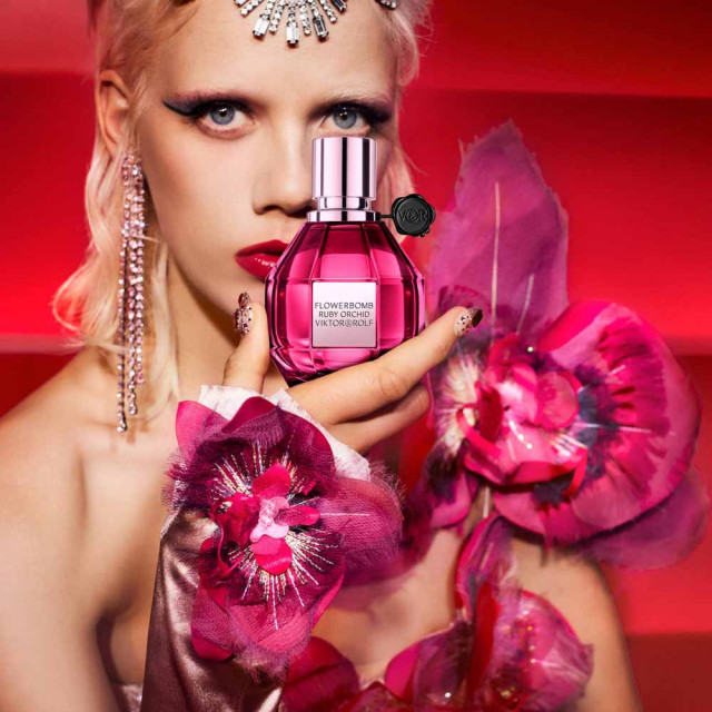 Flowerbomb Ruby Orchid Eau de parfum VIKTOR & ROLF