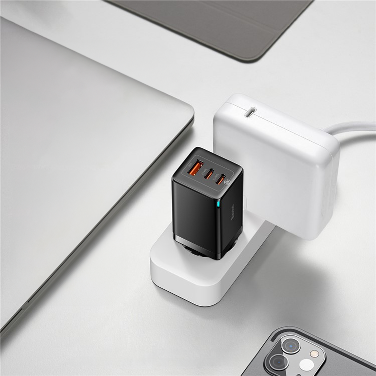 (65W) Dual USB C / USB A GaN5 Ladegerät Netzteil inkl. USB C Ladekabel - Schwarz