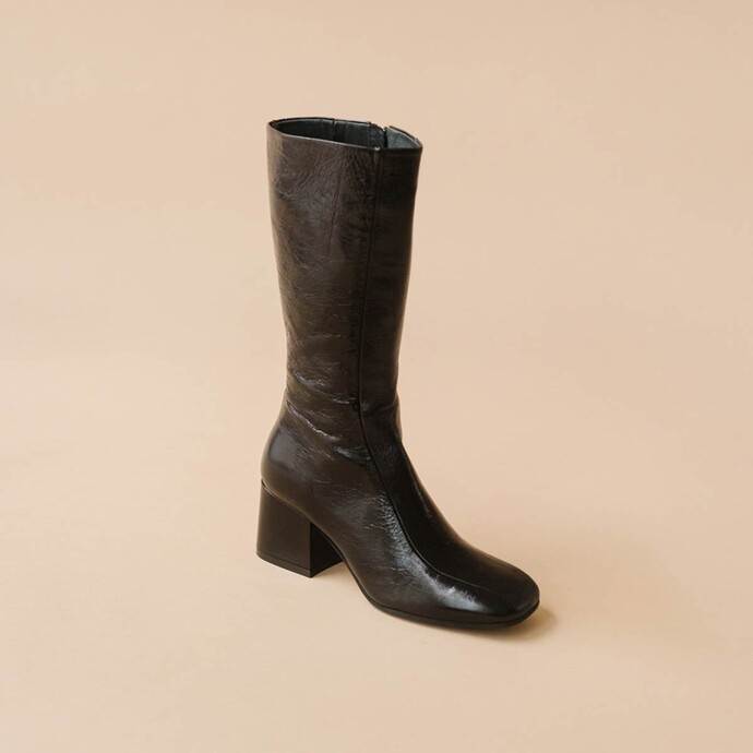 Bottes à talons  en cuir vieilli noir