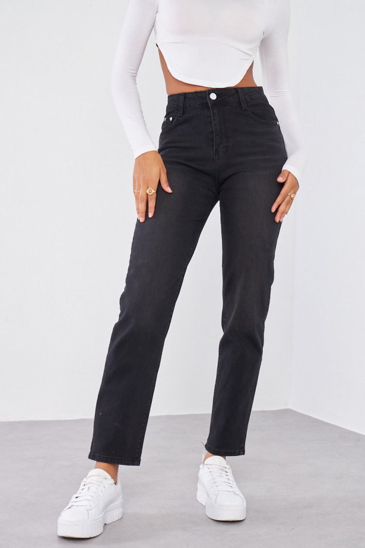 Jeans noir usé coupe droite