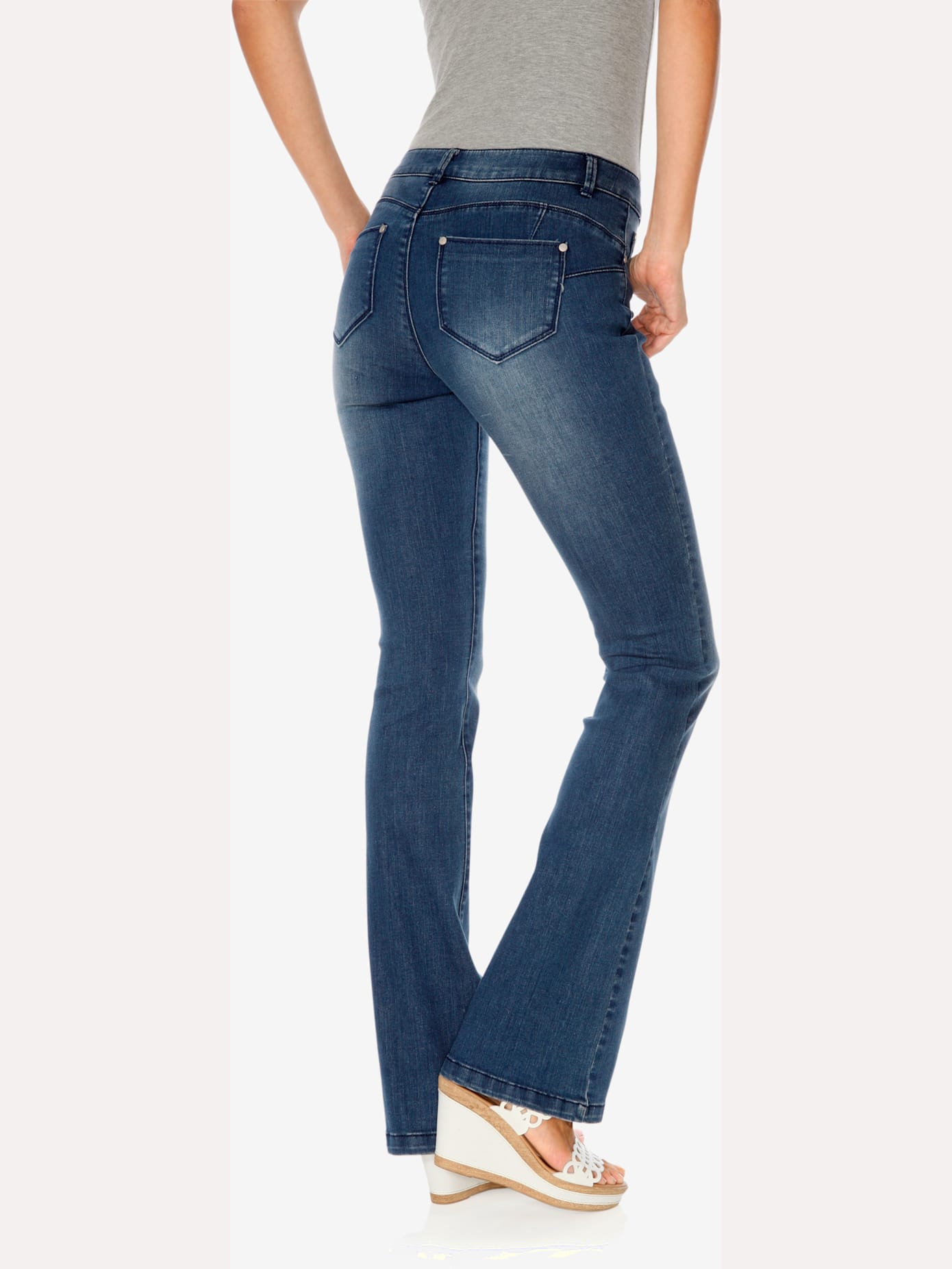 Jeans effet ventre plat coupe bootcut tendance