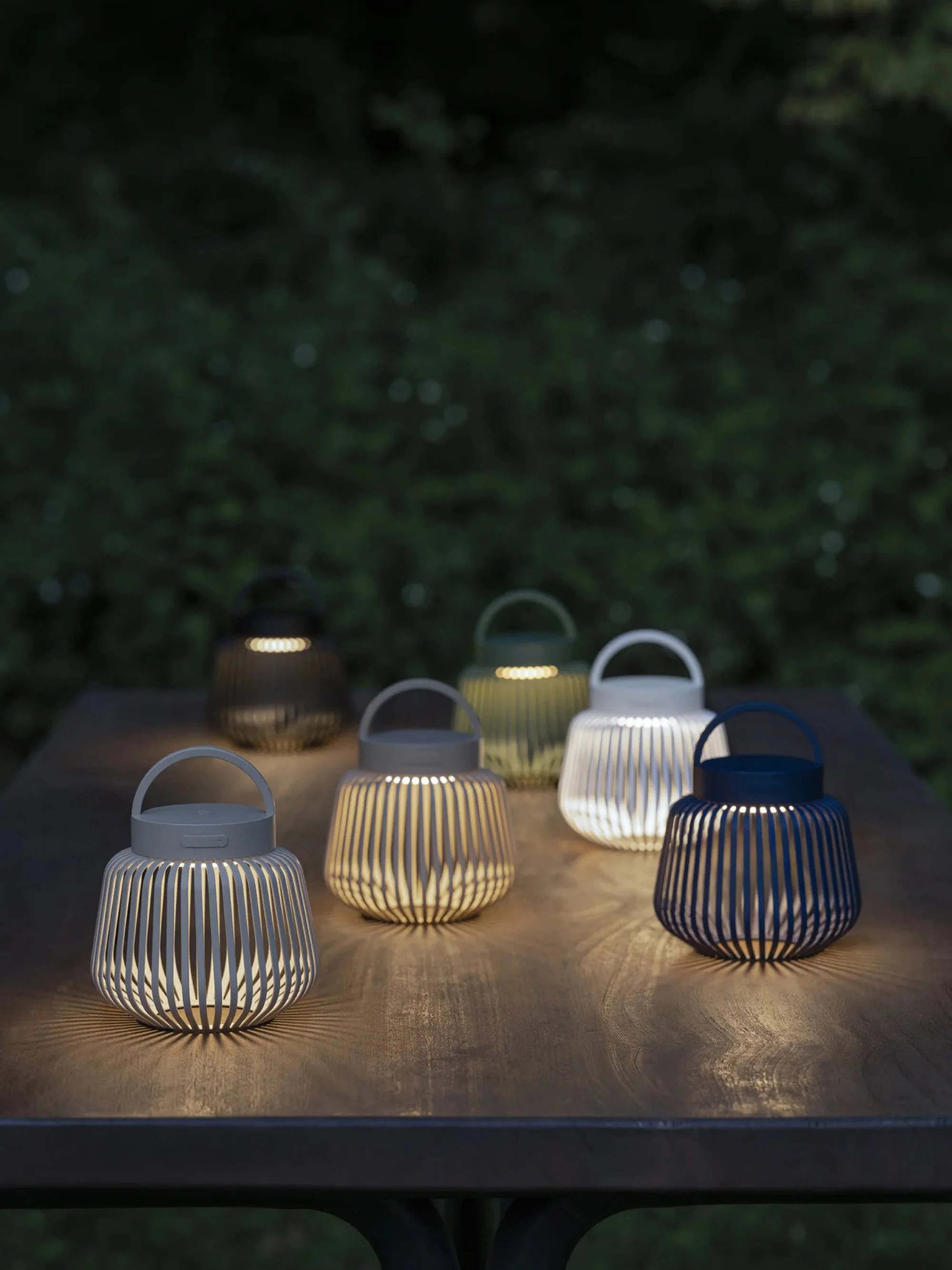 Draagbare outdoor LED-tafellamp Lito, H 12 cm