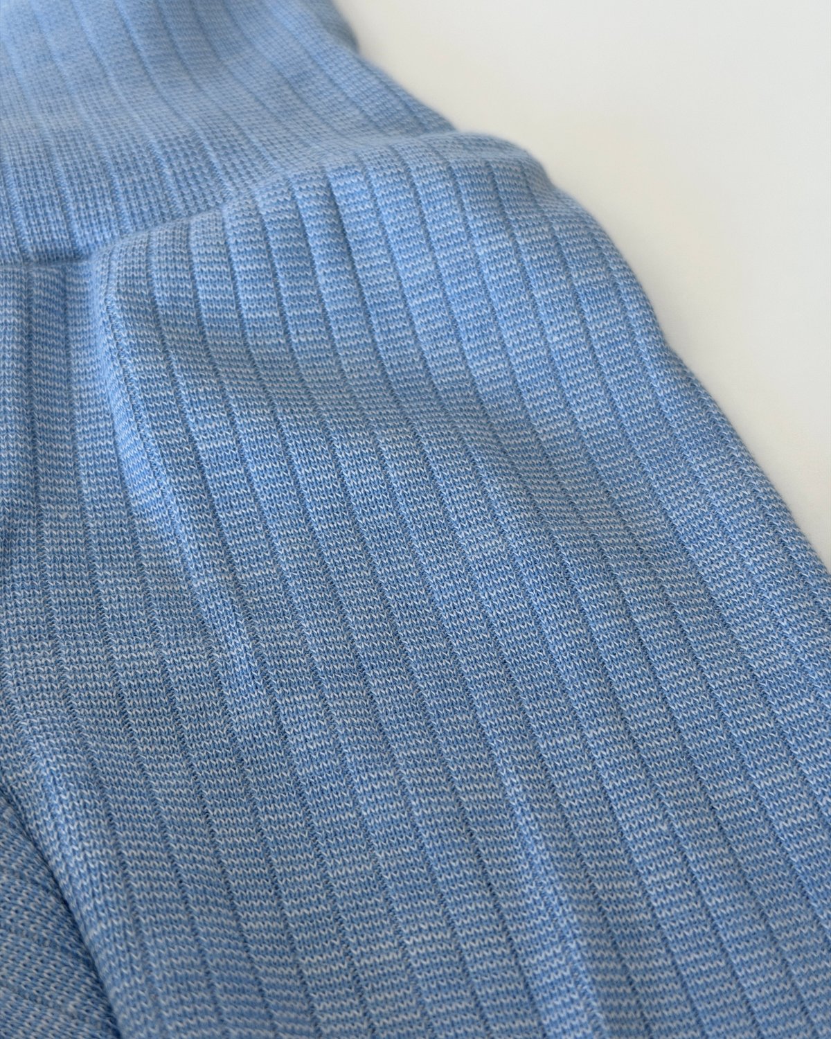 Bukse Rib m/ høyt liv – 45% Bomull, 35% Merino, 20% Silke – Ubehandlet Ull