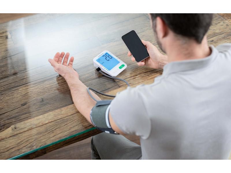 Medisana Blutdruckmessgerät BU 584 connect Oberarm-Blutdruckmessgerät