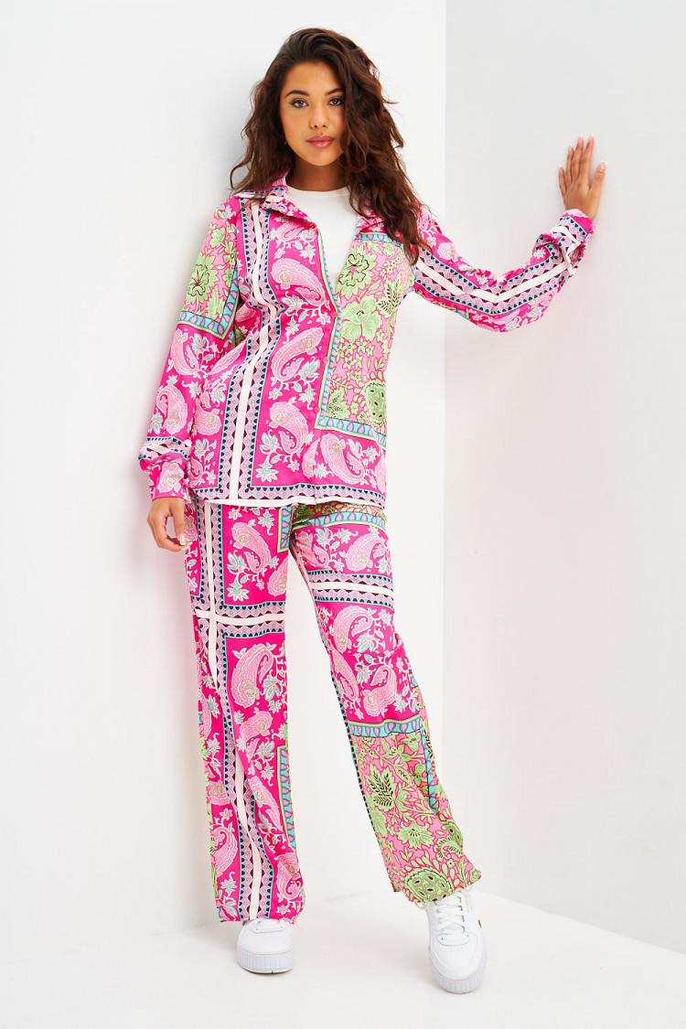 Ensemble 2 pièces chemise + pantalon rose/vert motif baroque et paisley