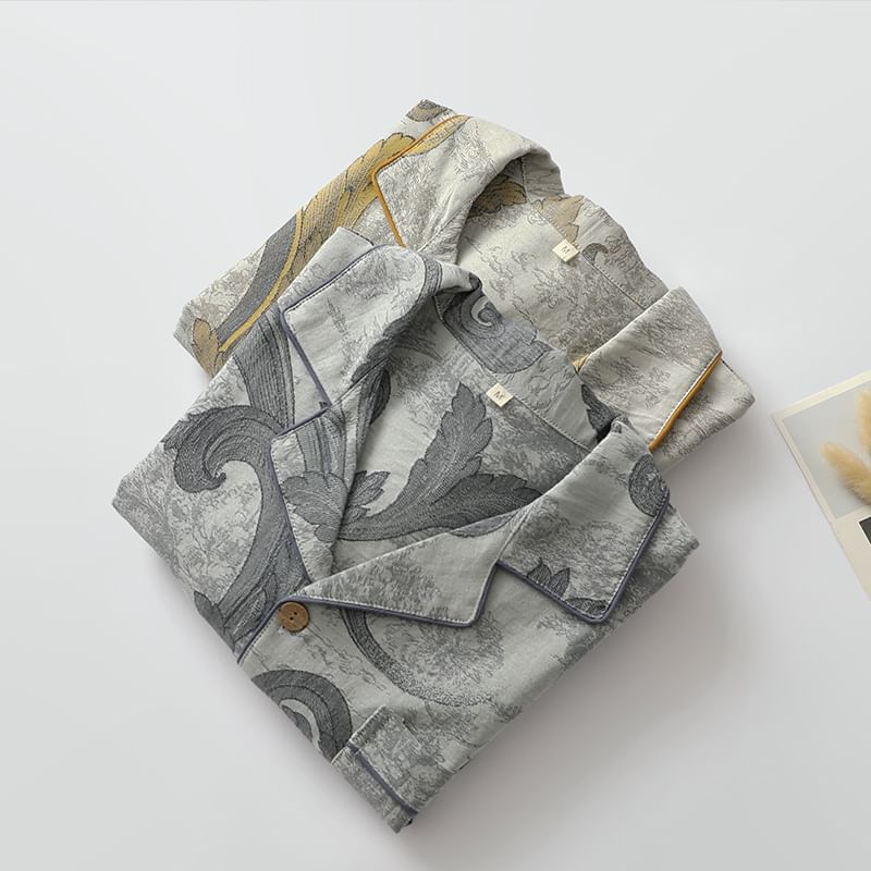 Finlies - Pyjamaset: Top met lange mouwen, reverskraag, print en knoopjes + broek