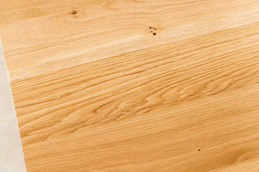 Massivholz Esstisch WILD OAK 200cm natur Wildeiche Schweizer Kante Sterngestell