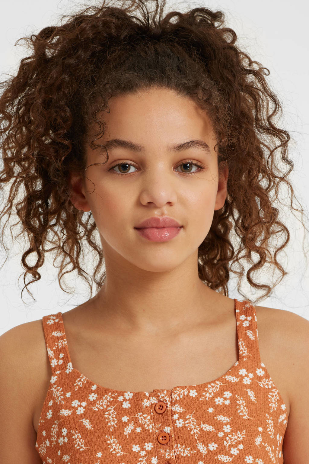 anytime crinkle top met all over print lichtbruin