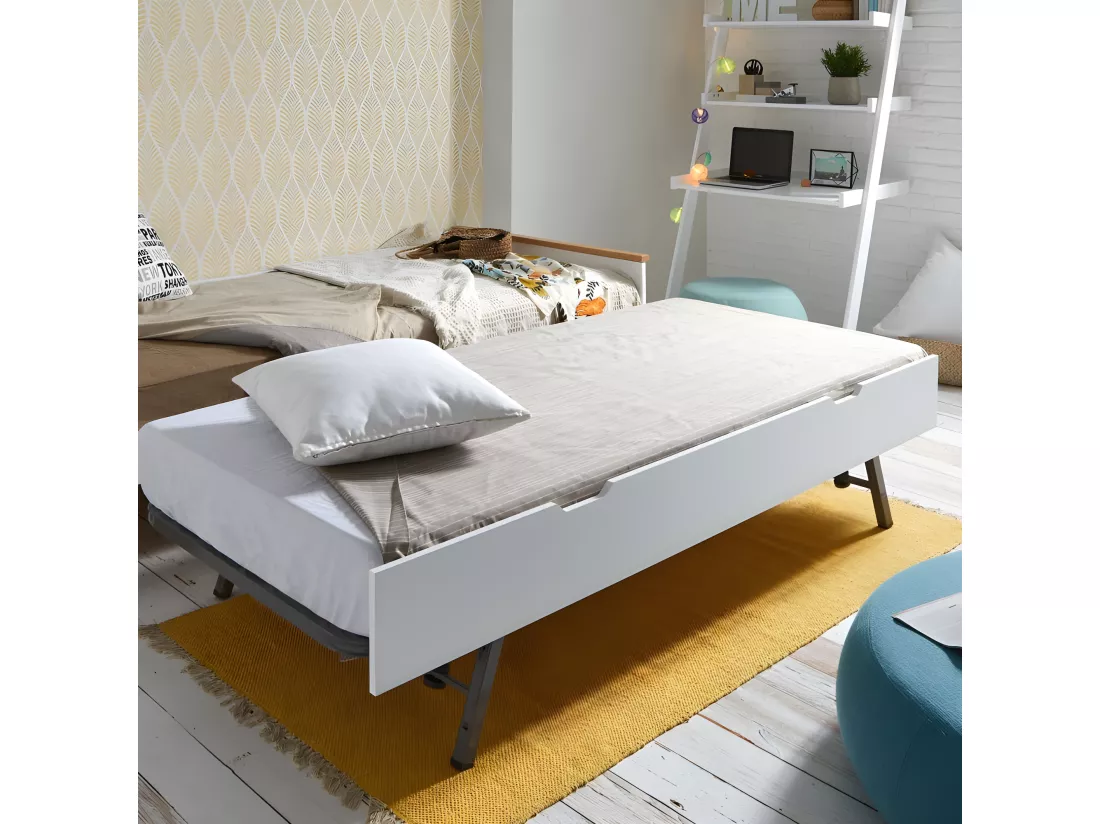 Lit superposé triple + lit pieds pliants bois blanc 135 cm