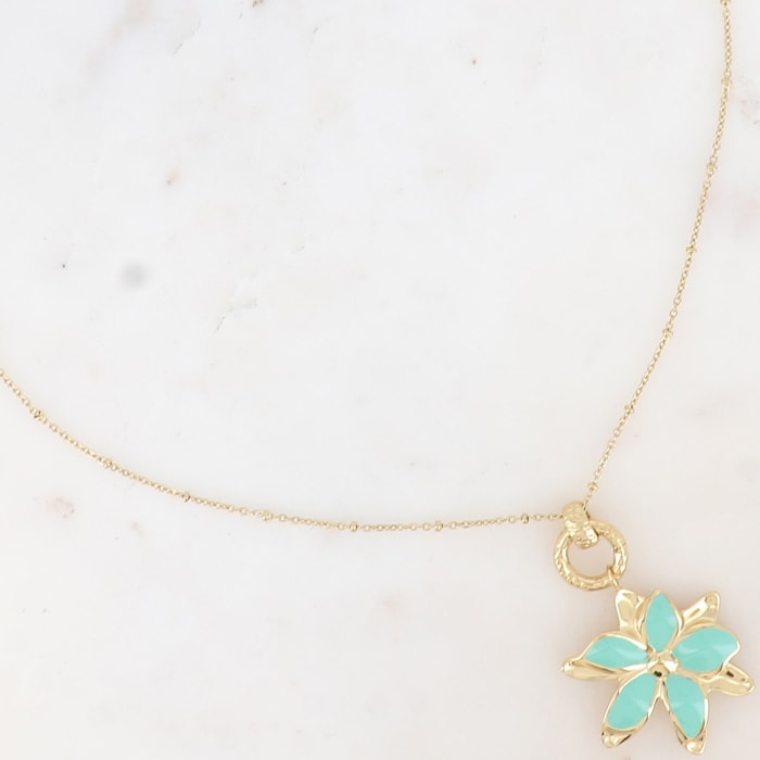 Collier Magnolia - Acier inoxydable doré & fleur vert glacé