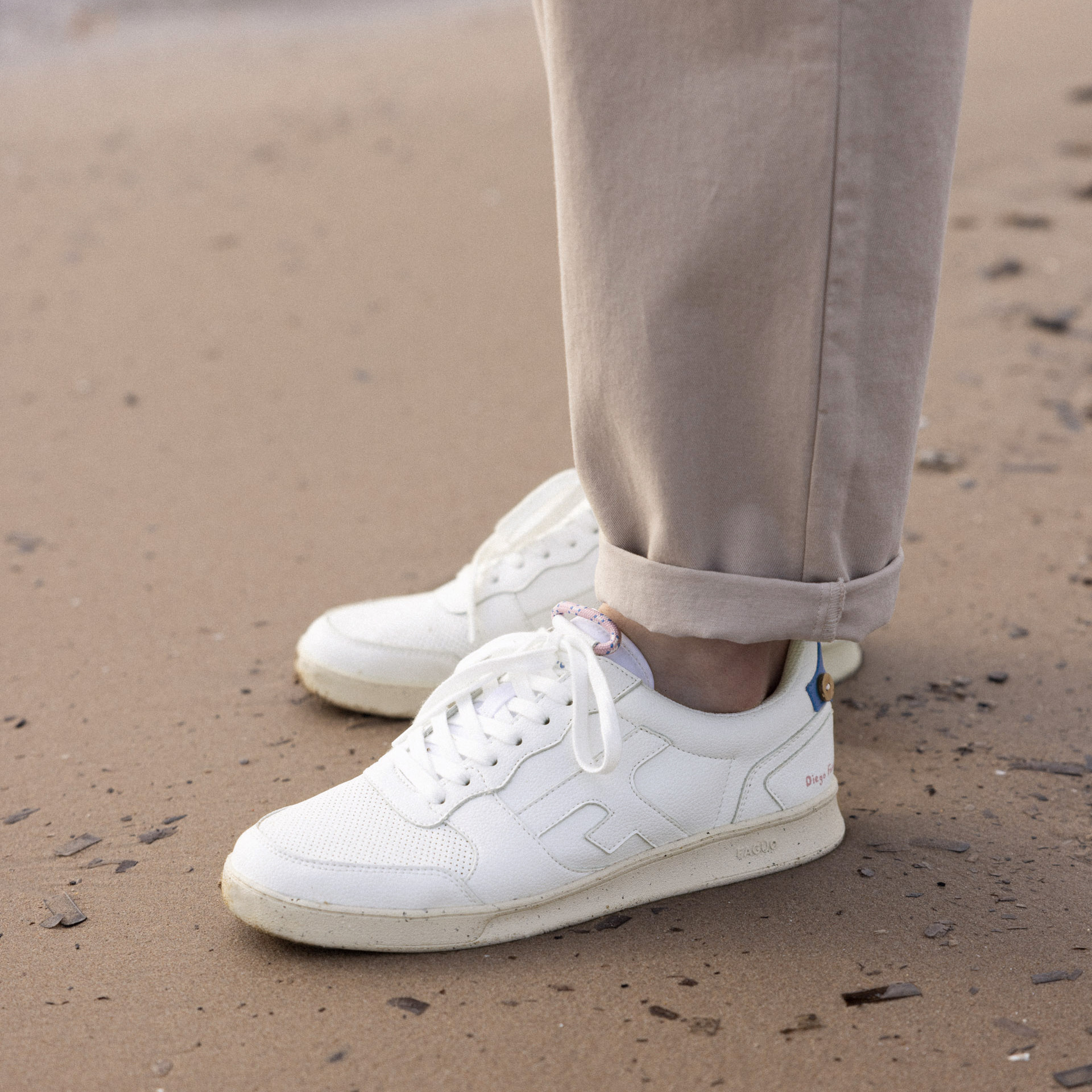 Baskets blanches & bleu - Diego Faivre cuir recyclé - modèle hazel