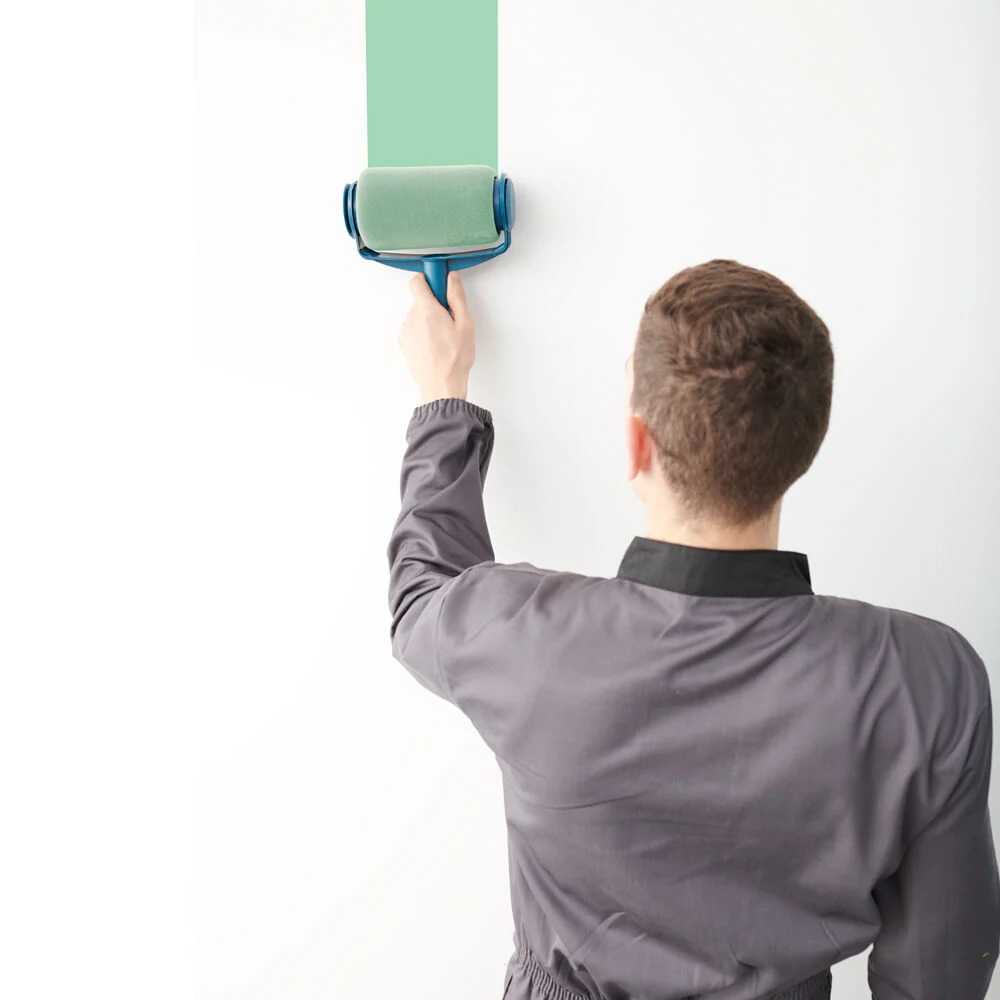 Rouleau de peinture magique et ses accessoires
