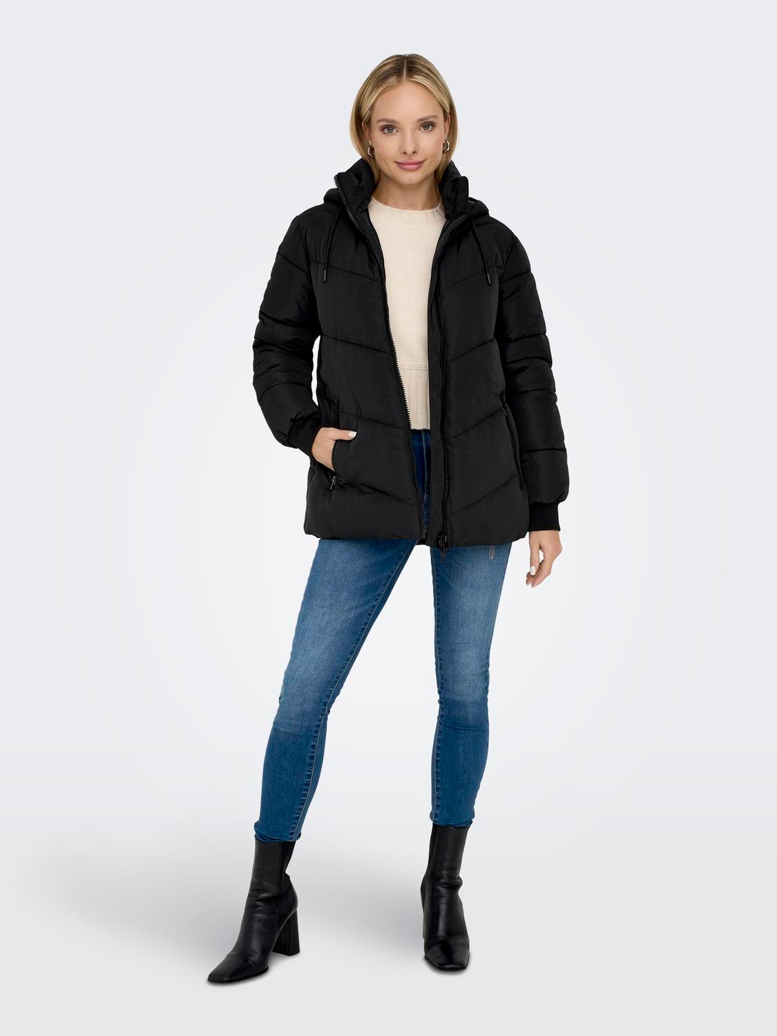 ONLMADDIE Steppmantel Black