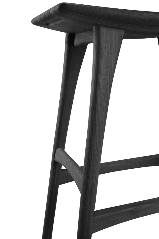 Ethnicraft Osso barkruk 77.5 zwart eiken