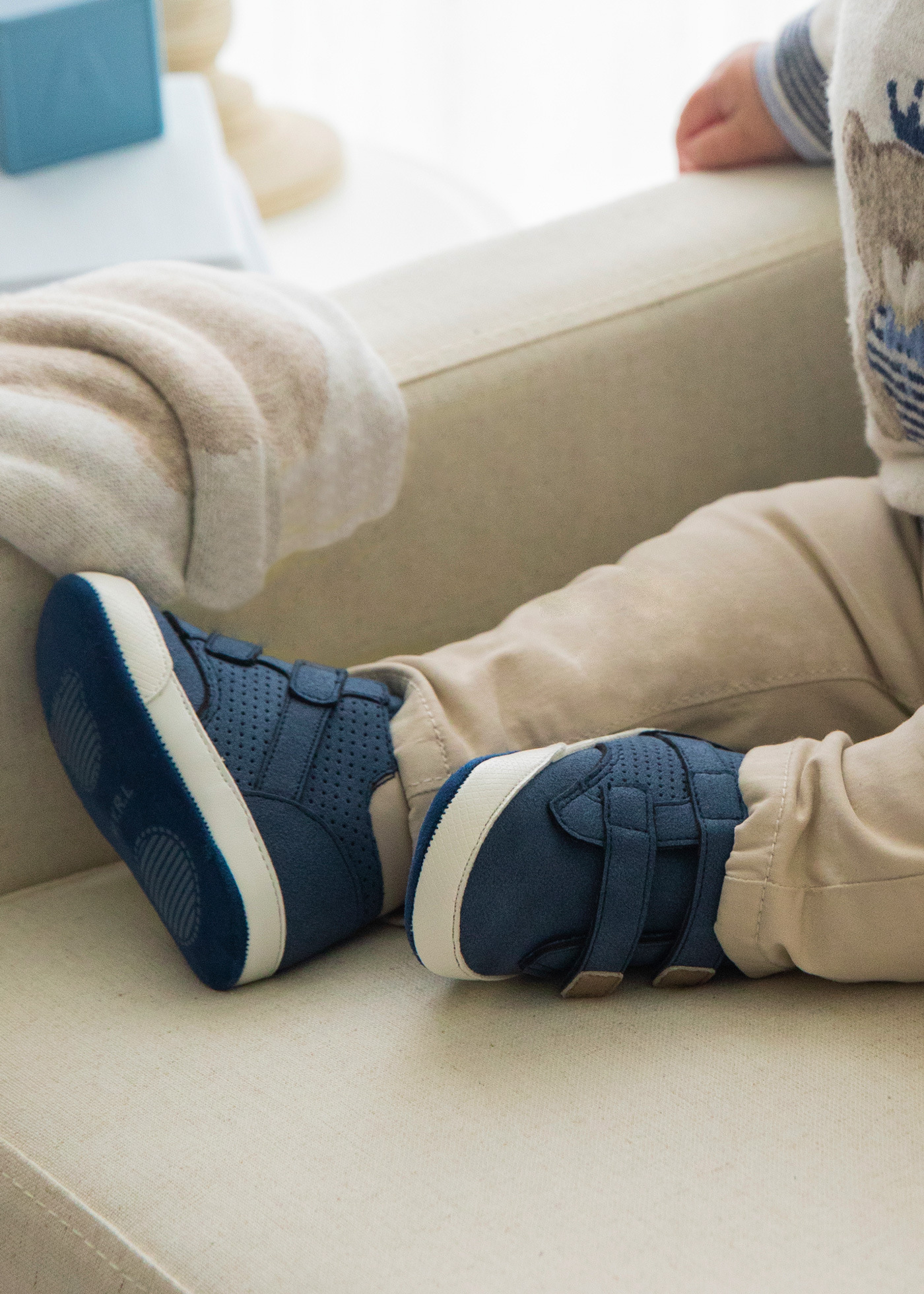 Botas esportivas de cano curto para recém-nascidos