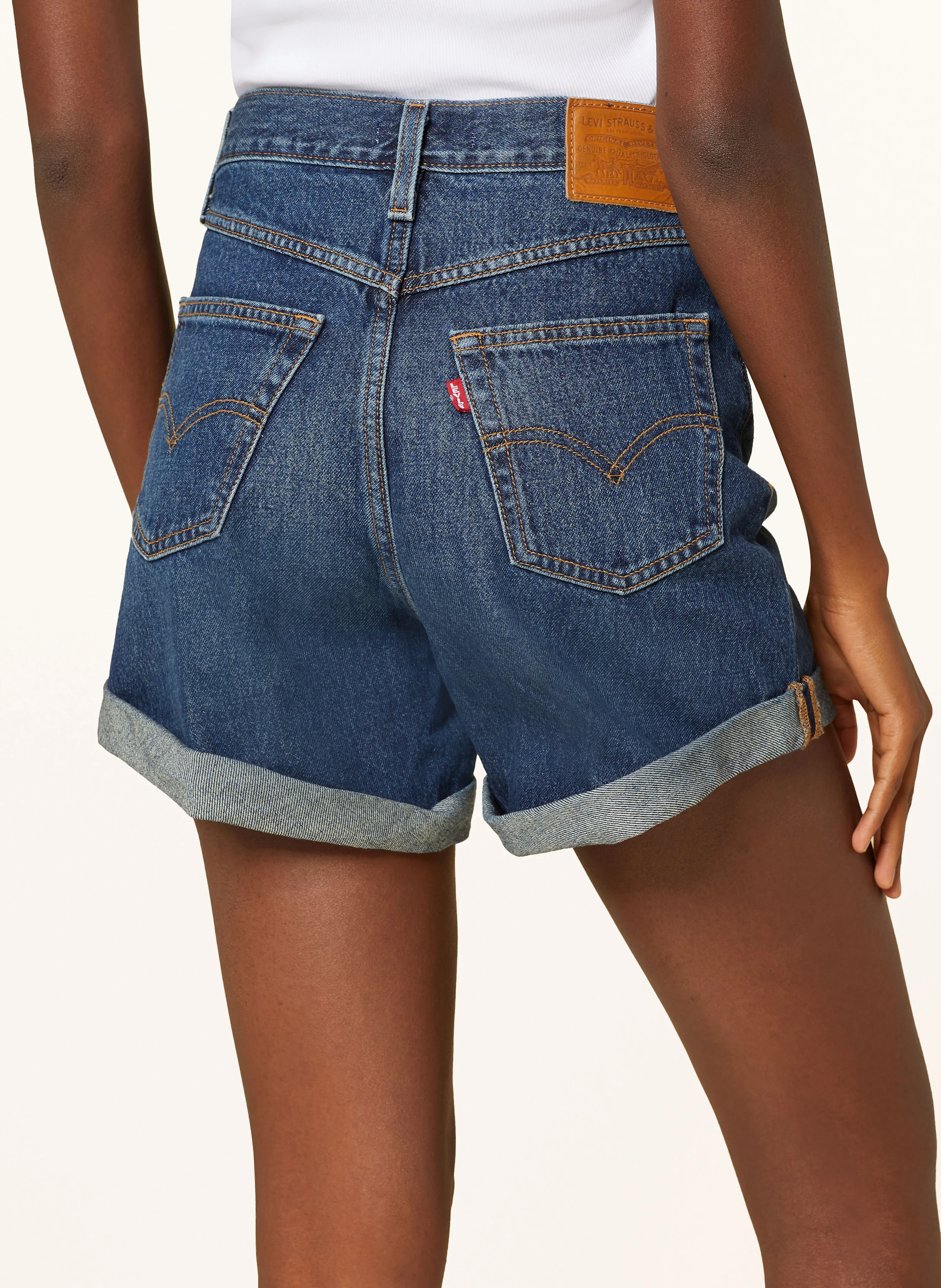 Levi's® Jeansshorts ROLLED 80S MOM