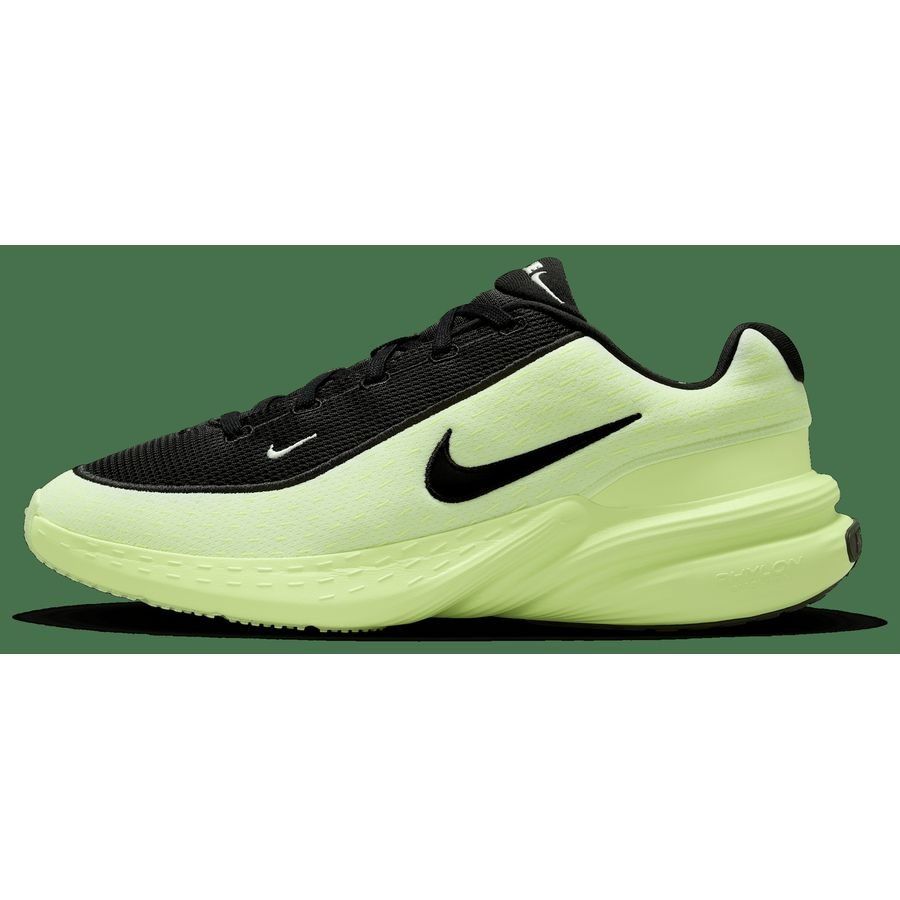 Nike Uplift SC