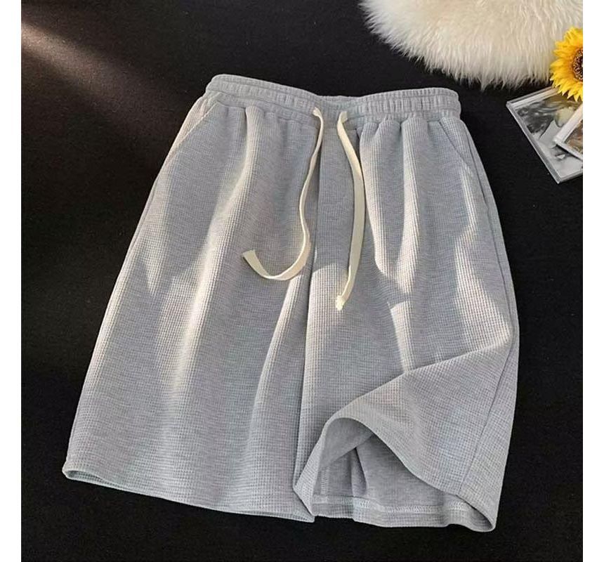 Lingaris - Mid Rise Plain Drawstring Shorts