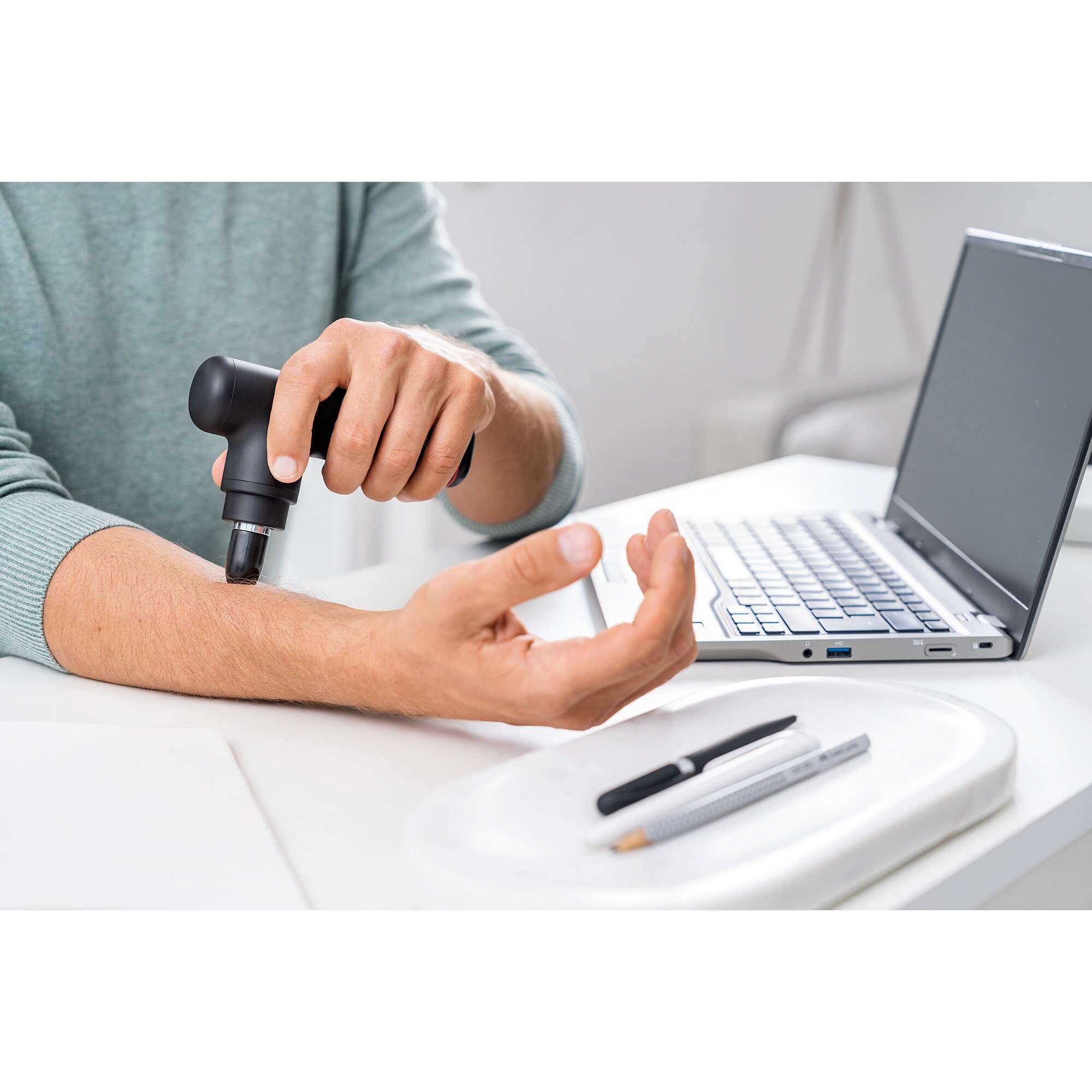 Beurer Massagegerät MG 79 Massage Gun Sensitive