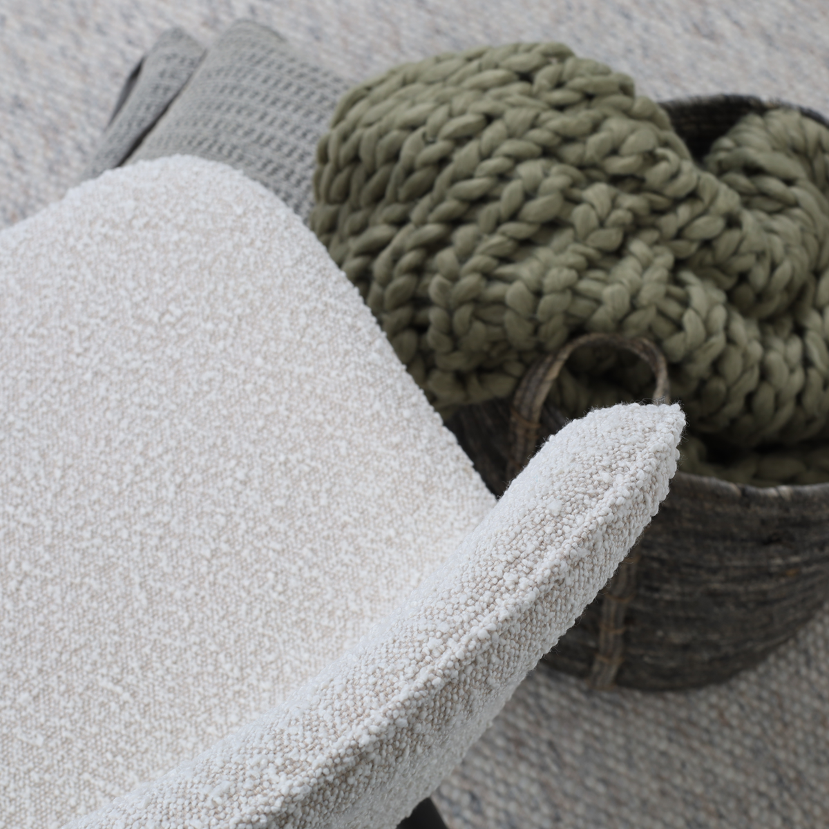Barkruk Nino-Fé bouclé beige - zwart onderstel -  65 cm