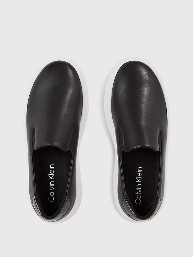Sapatos plataforma de couro sem cadarço
