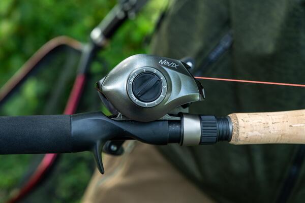 Moulinet casting Ultimate Novix BC