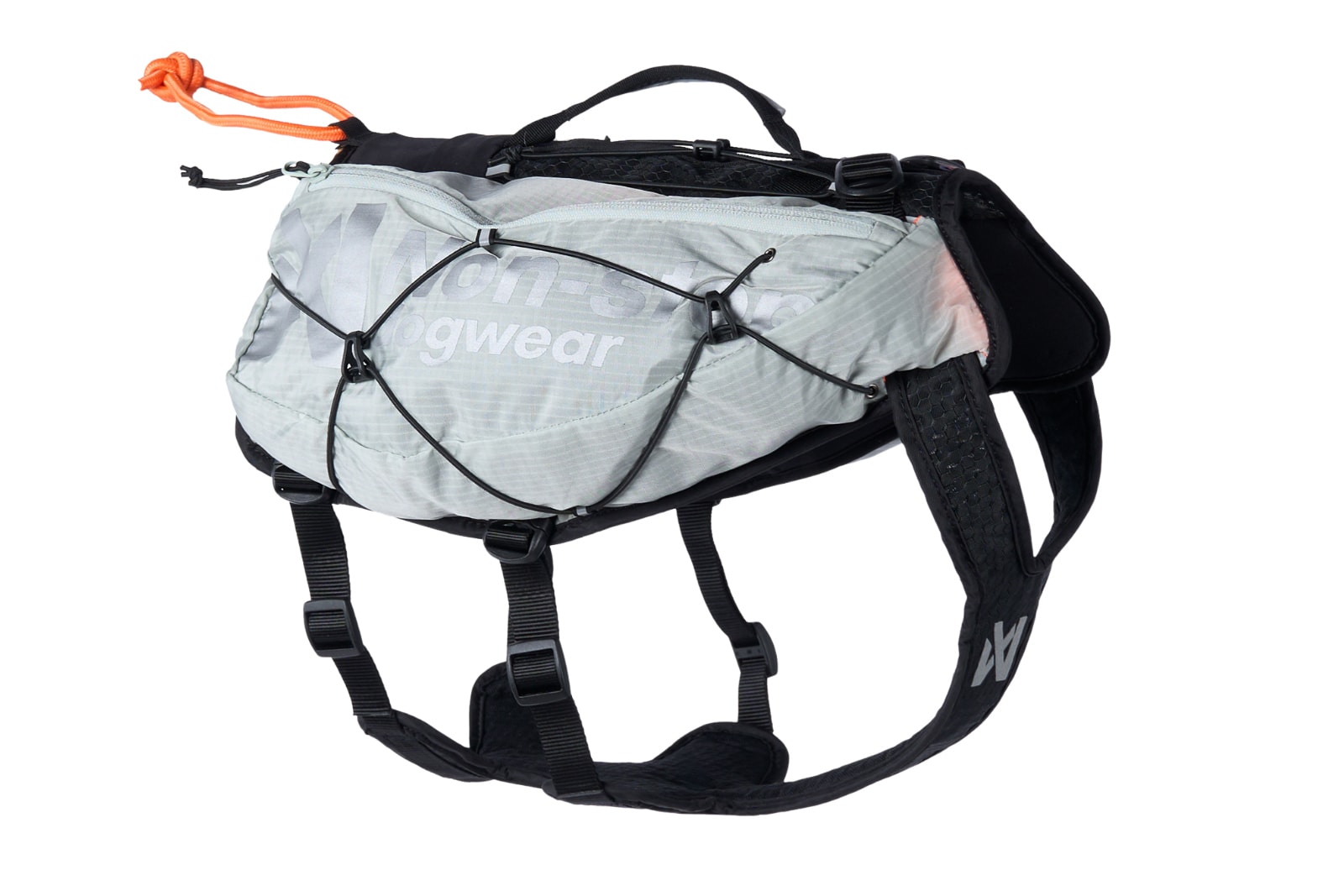 Kjøp Non-Stop Dogwear Trail light dog backpack fra Hekta på tur!