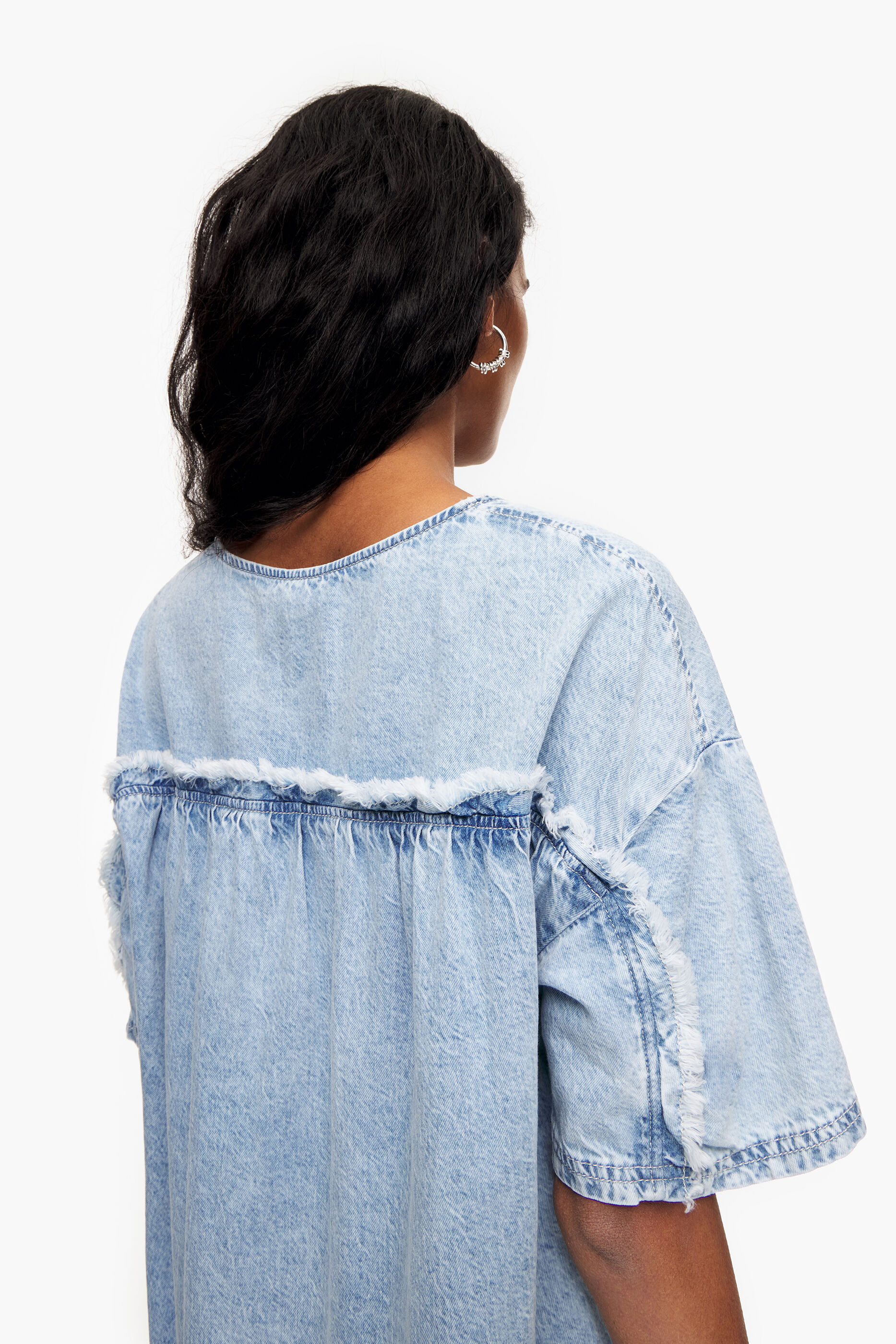 vestido curto jeans azul