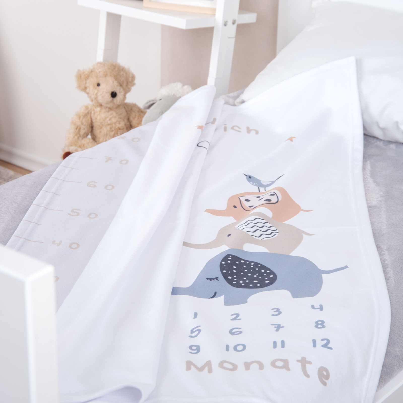 Soft-Peachdecke ELEPHANTS MEILENSTEIN - 70x100 cm