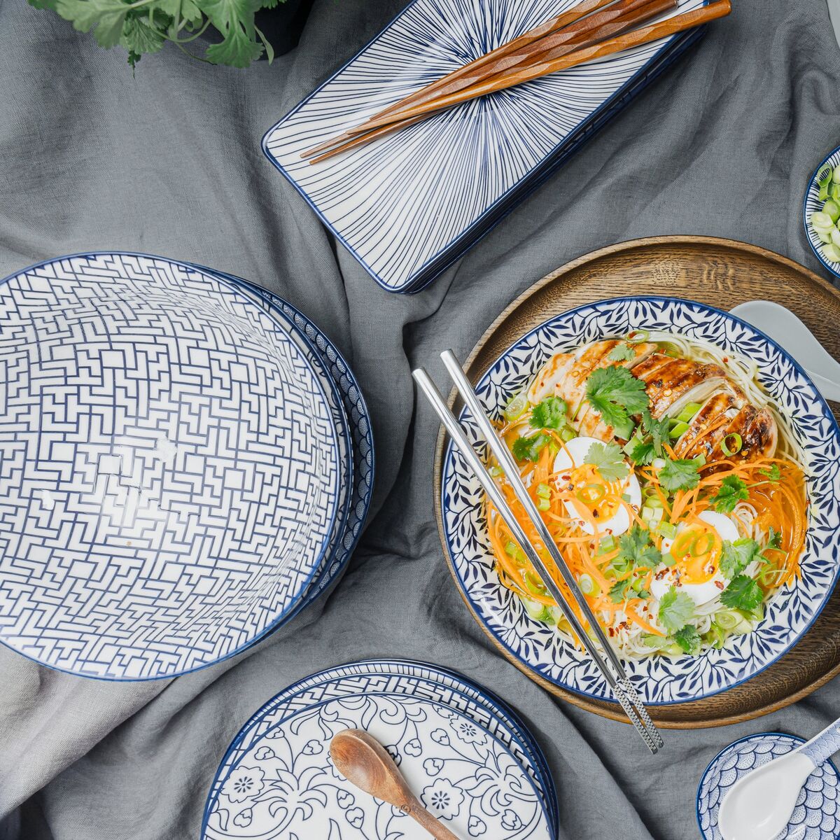 Akio ramen-bolle med skje og spisepinner 4-pakning