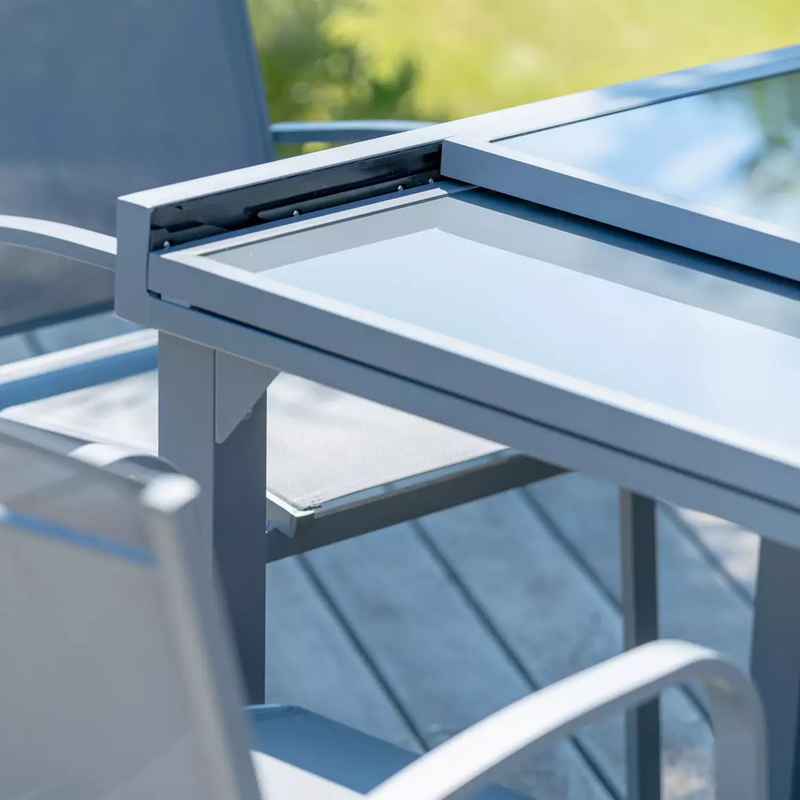 Table de jardin extensible en verre 8 places (90/180 x 90 cm) Murano Gris ardoise