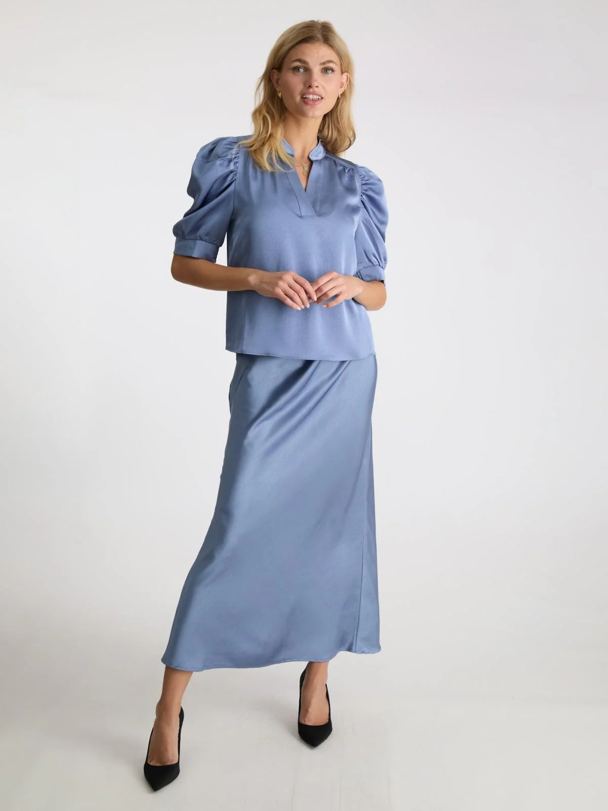 Neo Noir Roella Heavy Sateen Blouse smoke blue