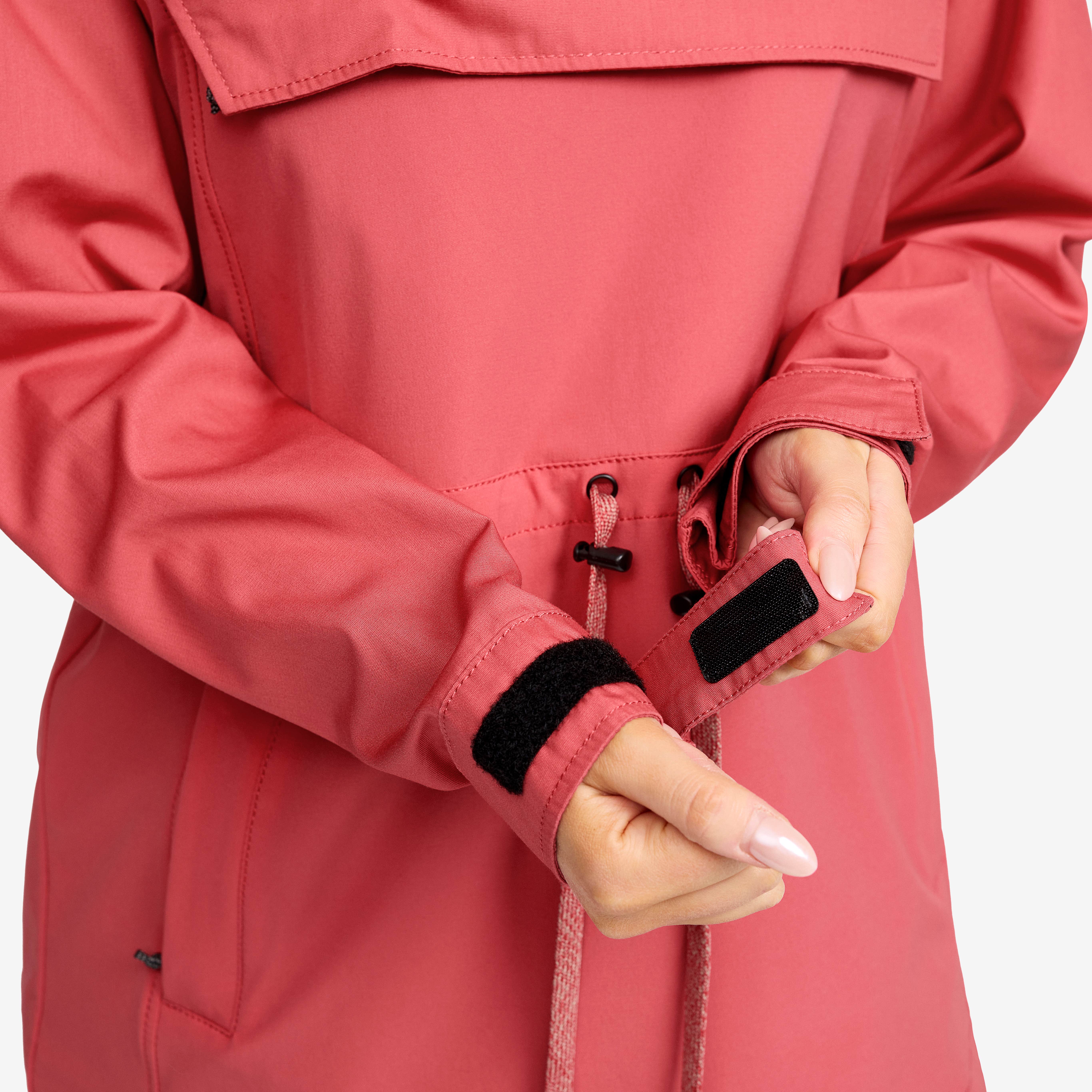 Rambler Lightweight Anorak  Dame Holly Berry