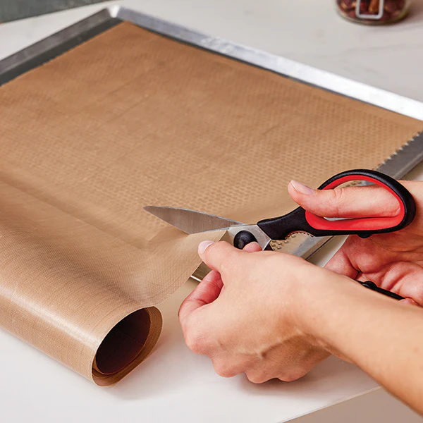 Rouleau de toile de cuisson antiadhérente découpable et réutilisable 2