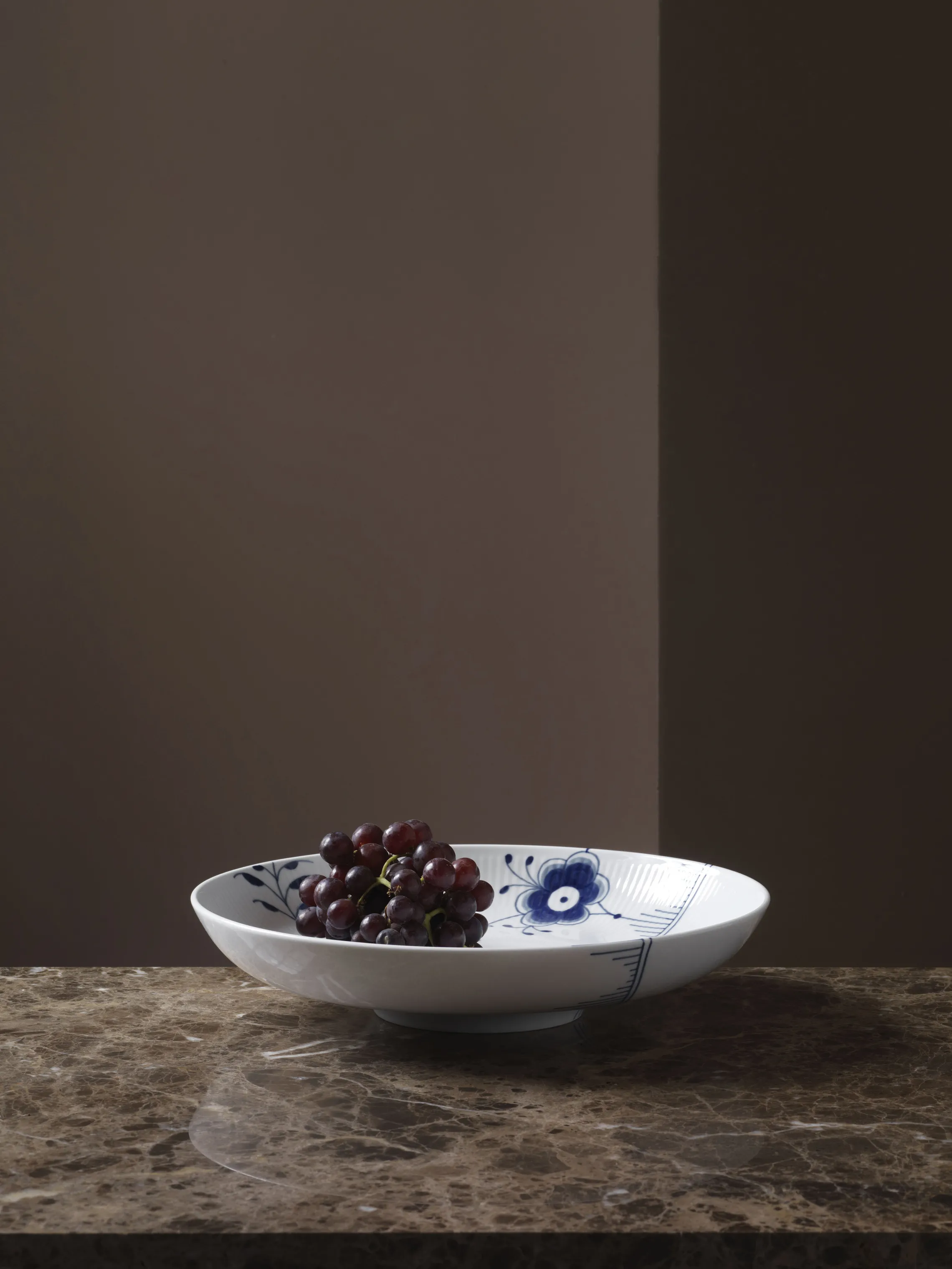 Royal Copenhagen Blå Mega Riflet Fad