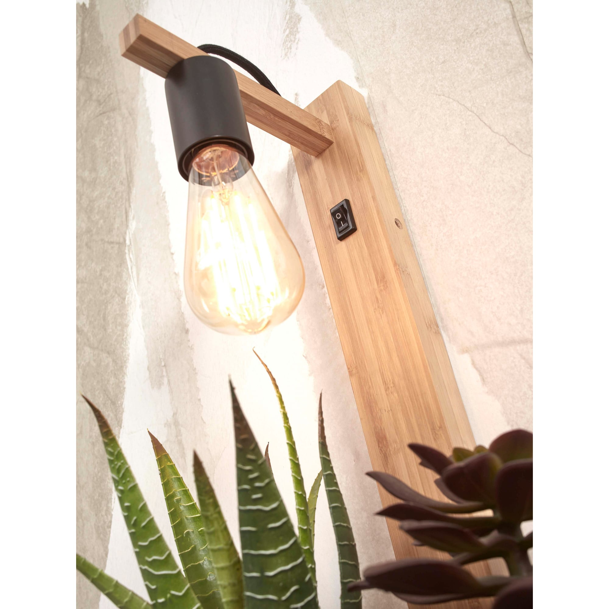 GOOD&MOJO Wandlamp Flores - Bamboe - 30x18x52cm