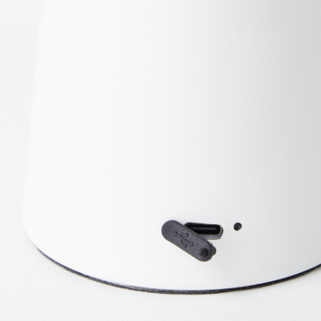 Brilliant buitentafellamp Muffin met USB oplaadbare accu wit