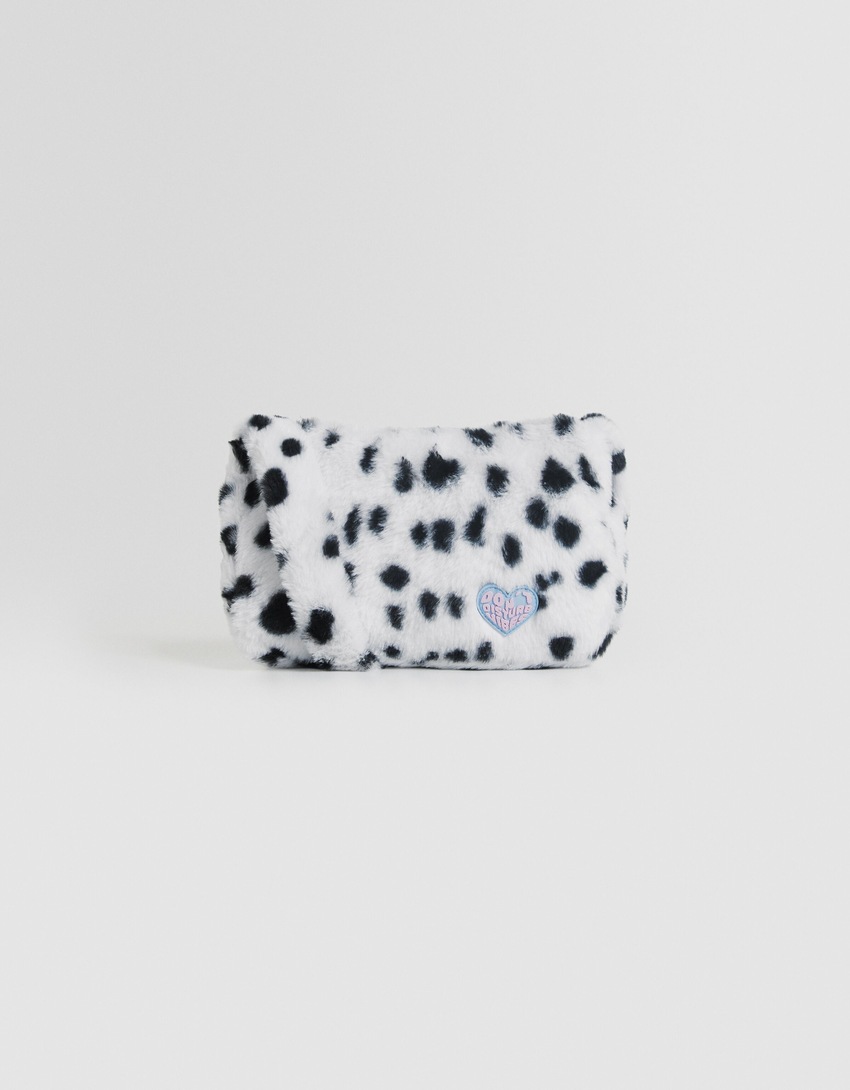 Bolsa de ombro felpuda com estampa animal