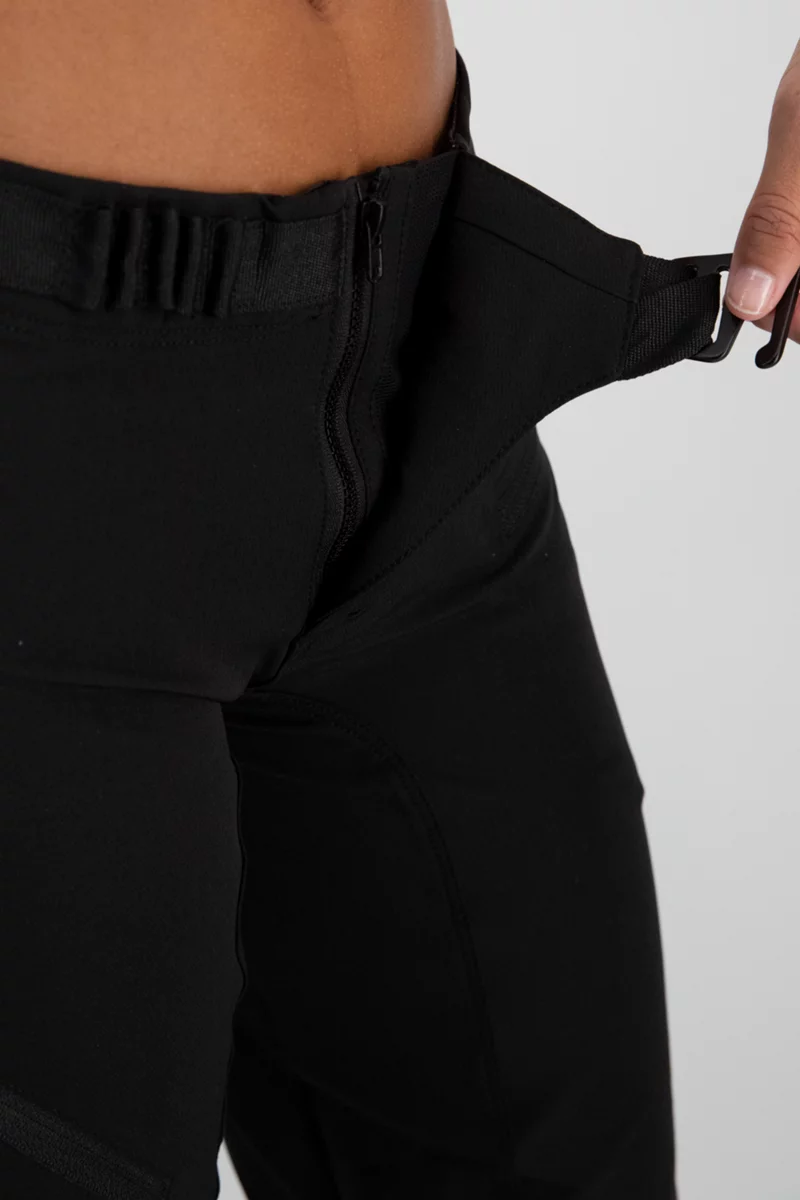 100 PERCENT Airmatic Damen Bikeshort