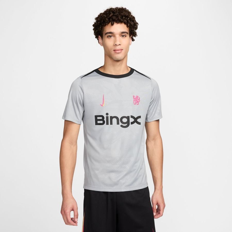 Chelsea T-shirt d'Entraînement Dri-FIT Academy Pro Avant-Match 3ème - Gris/Noir/Rose