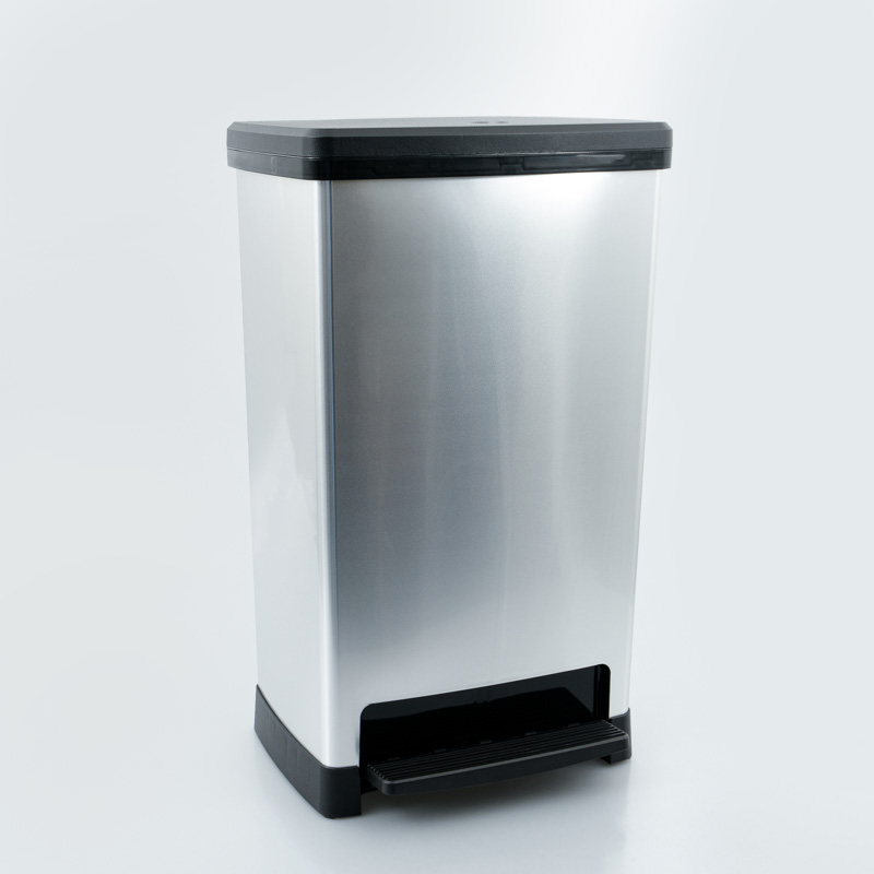 Poubelle à pédale 'Moda' couleur argent 50L