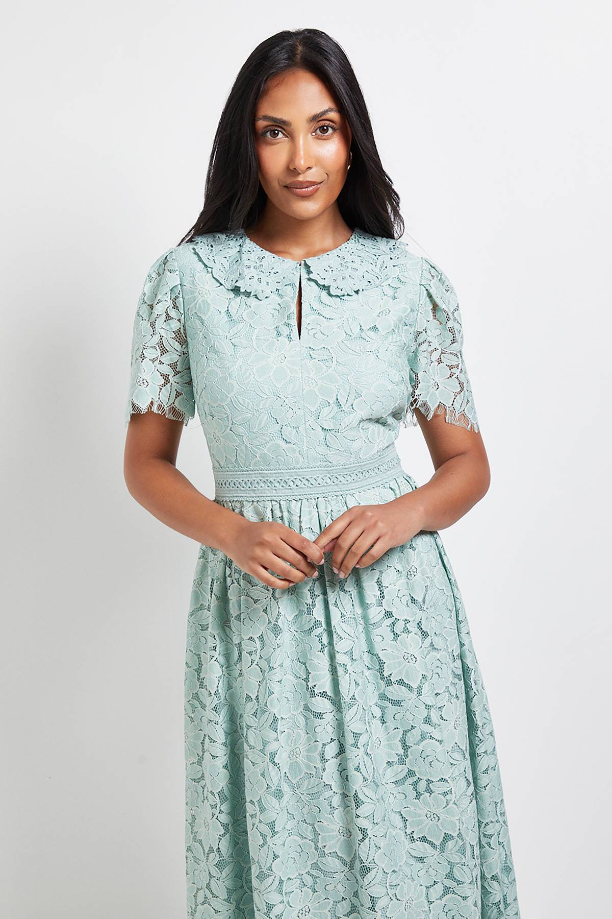 Wallis Robe Midi Boutonnée à Col en Dentelle Petite Taille
