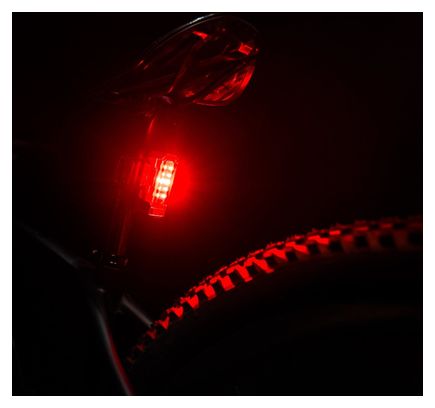Éclairage Arrière Lezyne Strip Drive 300  Noir