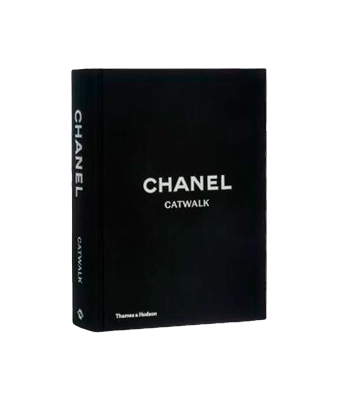 New Mags  Chanel catwalk bog