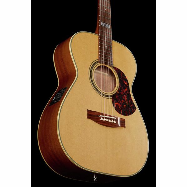 Maton EBG808 Tommy Emmanuel w/ Case