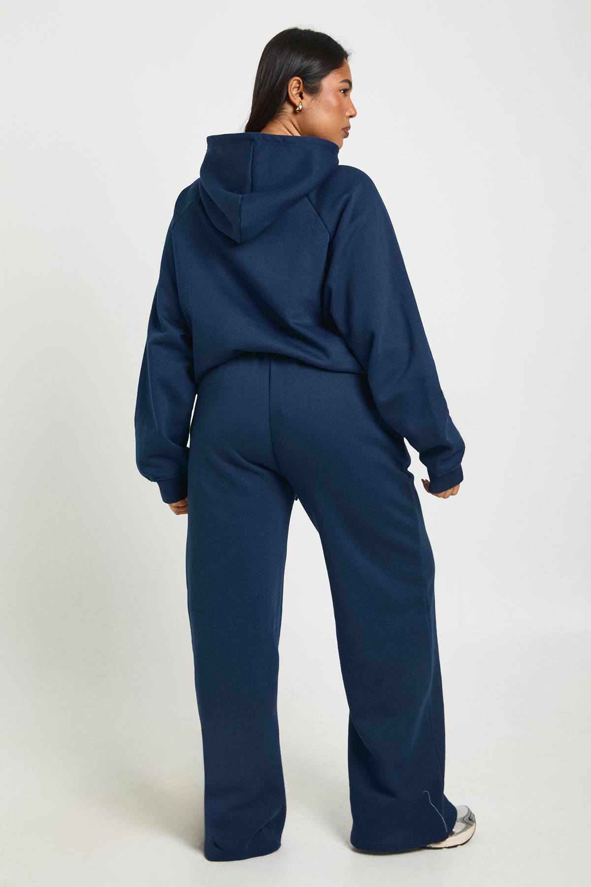 boohoo Plus Core Basique Détail de pintuck Ceinture profonde Jogger à jambes larges