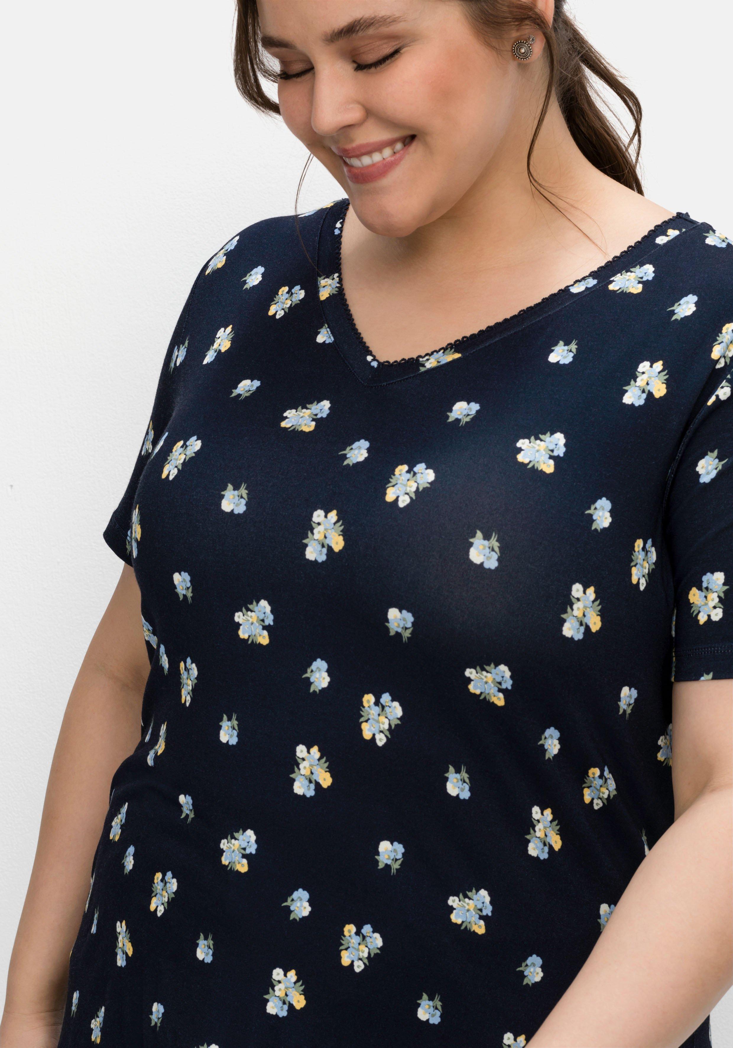 Shirt mit Allover-Blümchendruck und V-Ausschnitt