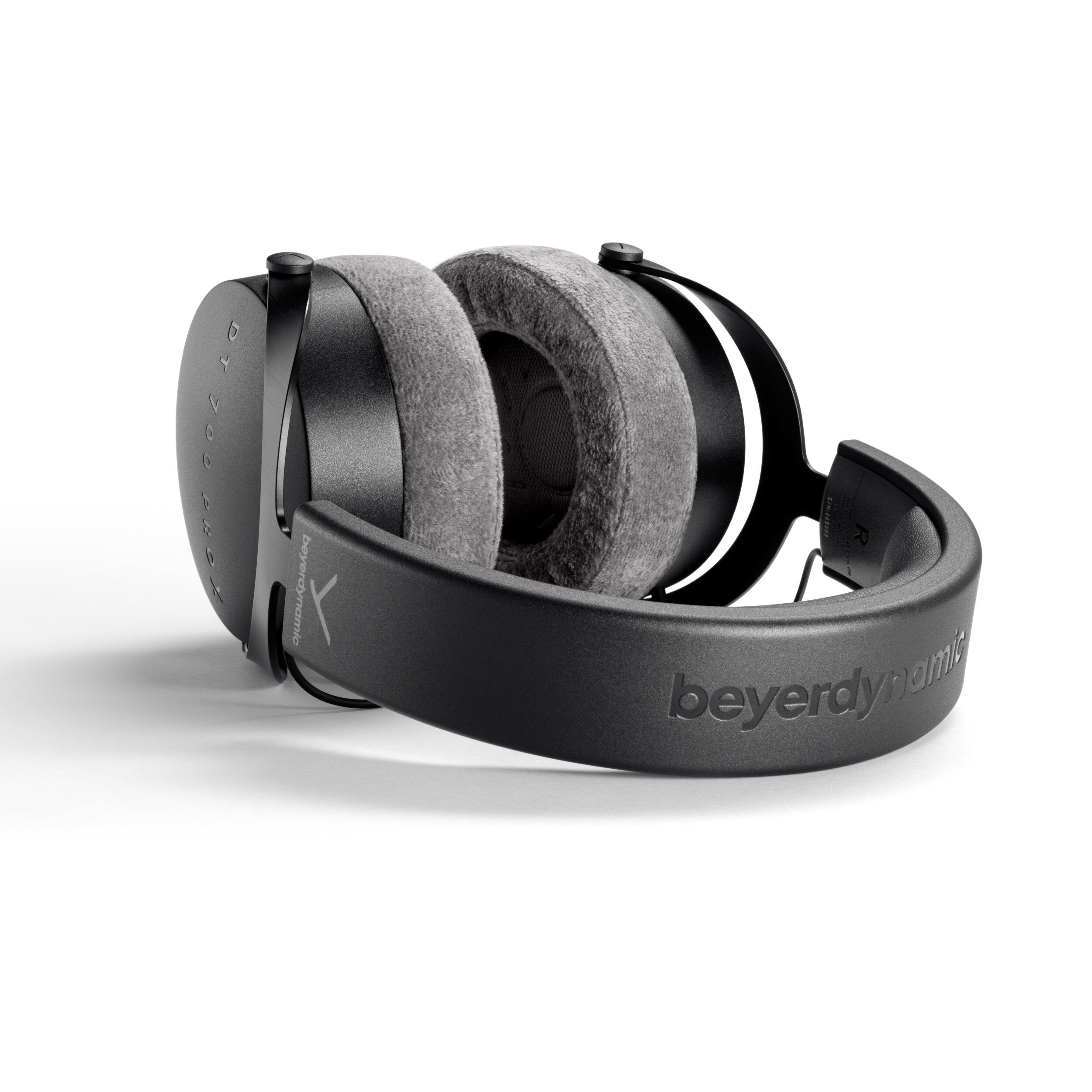 Beyerdynamic PRO X Recording Bundle DT 700 Pro X + M 90 Pro X