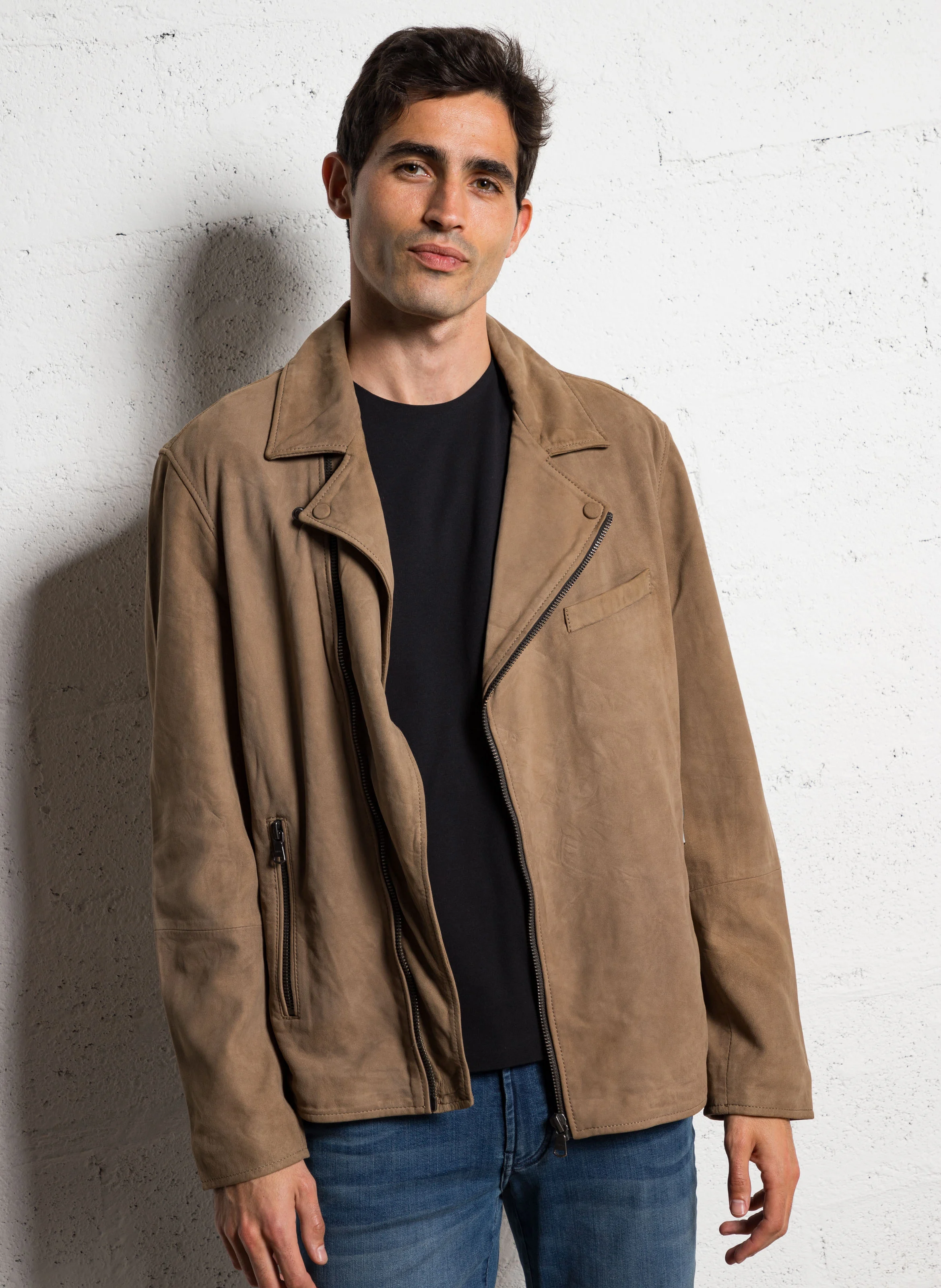 Veste droit en cuir velours | Beige