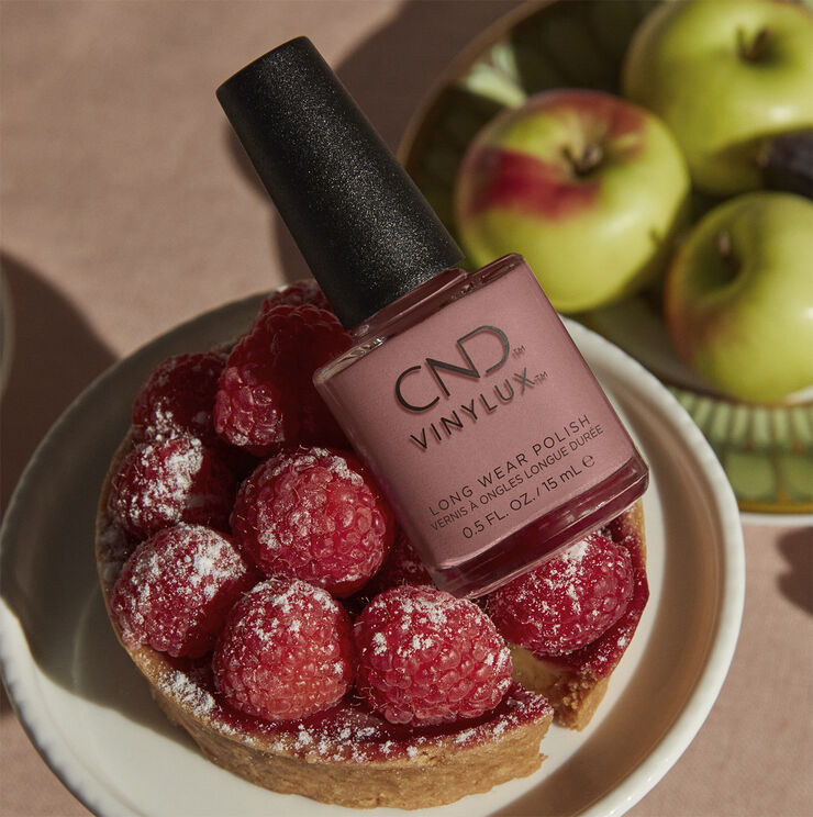 CND Fuji Love, CND VINYLUX